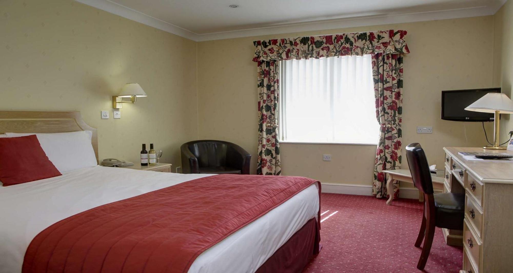 Best Western Calcot Hotel Reading Exterior foto
